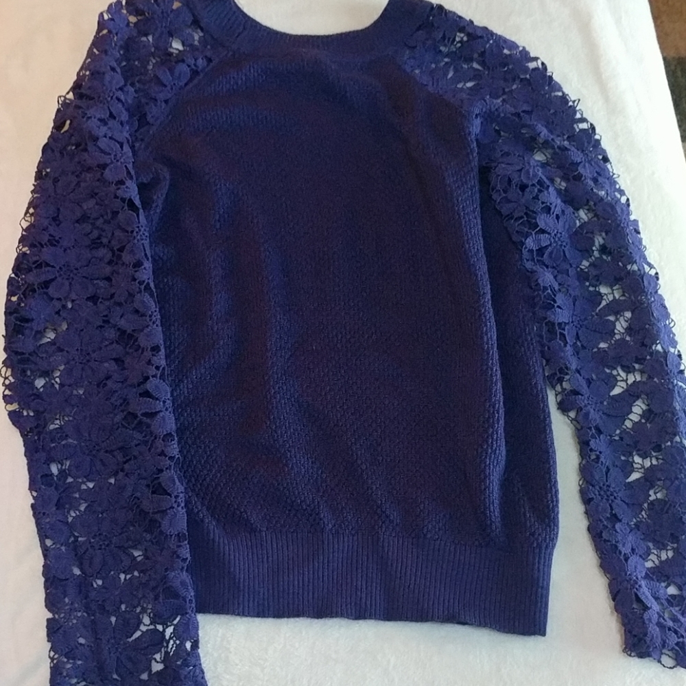 Elfun Sweater